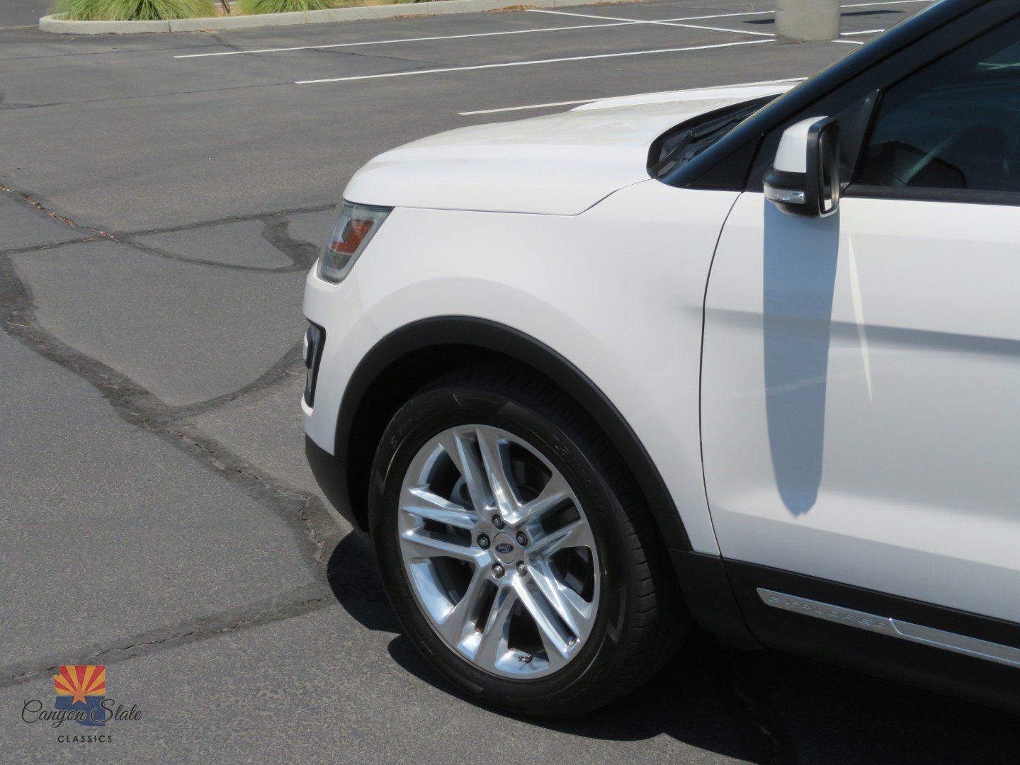 Used 2017 Ford Explorer Limited FWD image 13