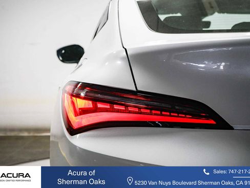 New 2026 Acura Integra FWD image 10