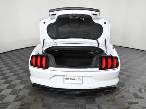Used 2022 Ford Mustang Premium image 9