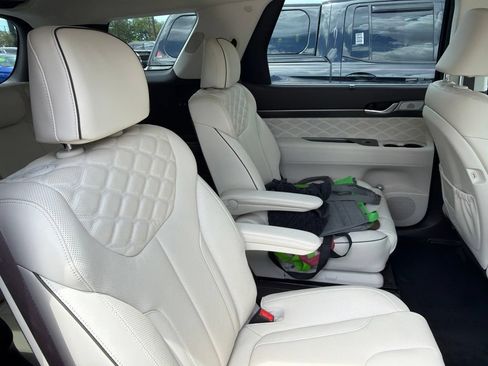 Used 2020 Hyundai Palisade Limited FWD image 12