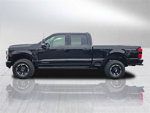 New 2026 Ford F250 Lariat w/ Tremor Off-Road Package image 3
