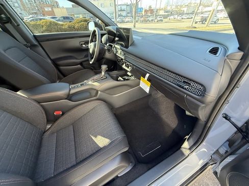 New 2026 Honda HR-V Sport image 39