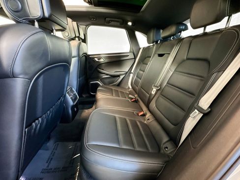 Used 2023 Porsche Macan GTS image 23