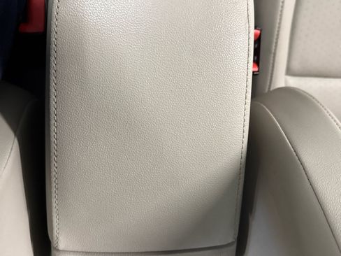 Used 2015 Volkswagen Golf TDI SE image 21