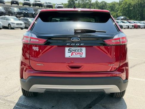 Used 2023 Ford Edge SEL w/ Convenience Package AWD/4WD image 6