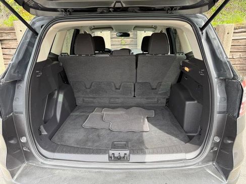 Used 2018 Ford Escape SE w/ Ford Safe & Smart Package AWD/4WD image 21