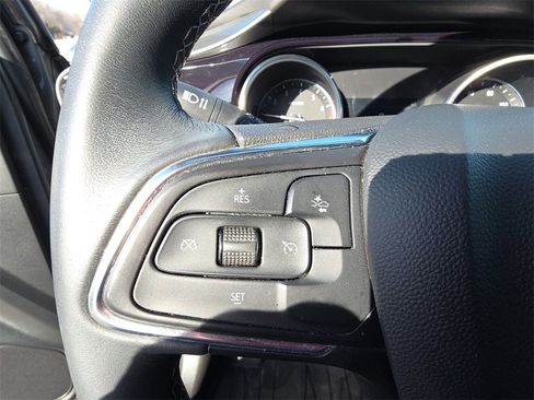 Used 2022 Buick Encore GX Preferred w/ Cold Weather Comfort Package image 18