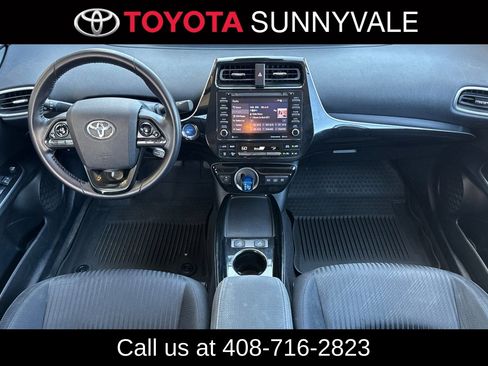 Used 2021 Toyota Prius Prime LE FWD image 4
