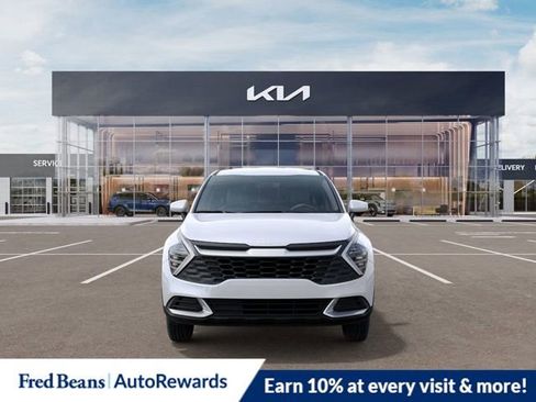 New 2025 Kia Sportage LX image 2