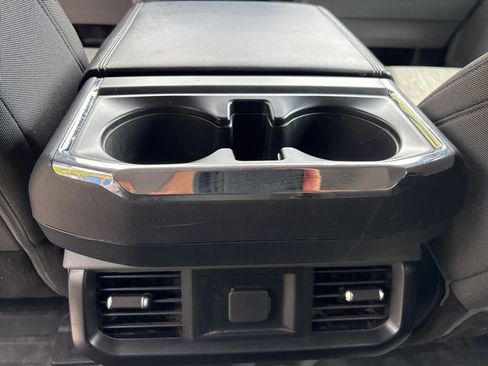 Used 2022 Ford F150 XL w/ Trailer Tow Package image 9