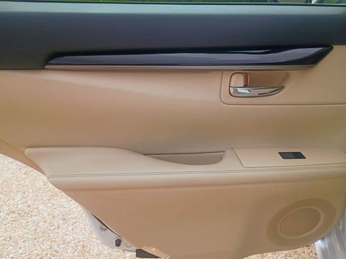 Used 2014 Lexus ES 350 FWD image 57