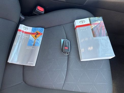 Used 2024 Toyota RAV4 XLE image 15