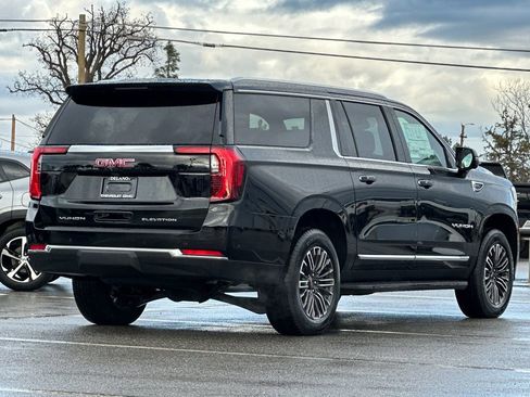 New 2026 GMC Yukon XL Elevation image 5
