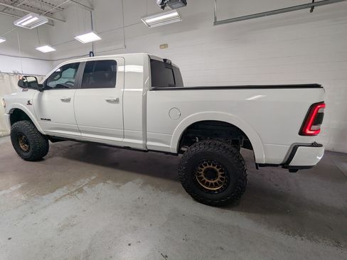 Used 2021 RAM 2500 Limited AWD/4WD image 10