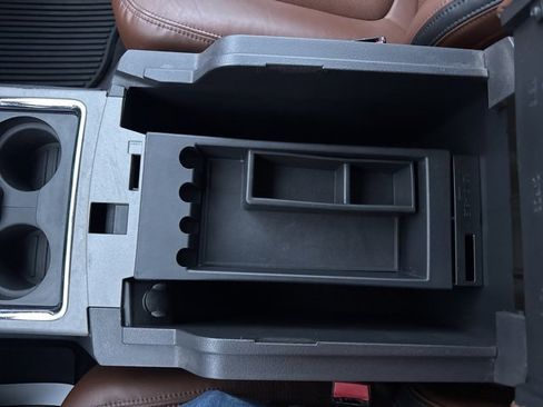 Used 2015 Ford F350 Platinum image 45