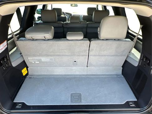 Used 2016 Toyota Sequoia Limited w/ Safety & Convenience Package AWD/4WD image 11