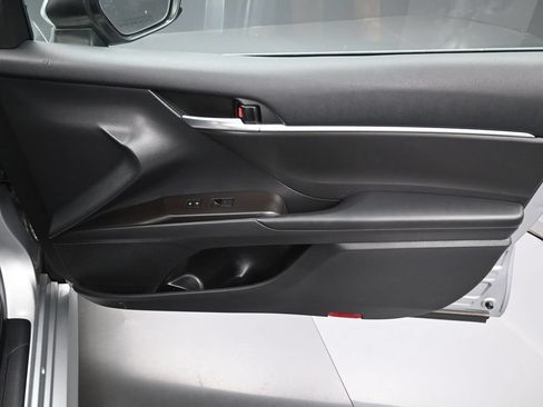Certified 2023 Toyota Camry LE FWD image 32