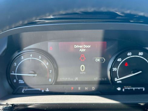 Used 2022 Lincoln Corsair AWD w/ Equipment Group 101A image 24