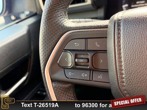 Used 2024 Toyota Tacoma TRD Off-Road image 15