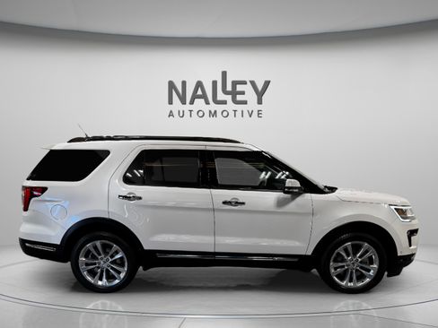 Used 2018 Ford Explorer Limited w/ Equipment Group 301A image 6