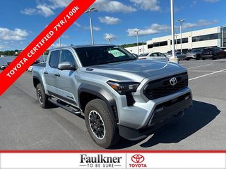 Used 2024 Toyota Tacoma TRD Off-Road w/ TRD Off Road Premium Package AWD/4WD video 1