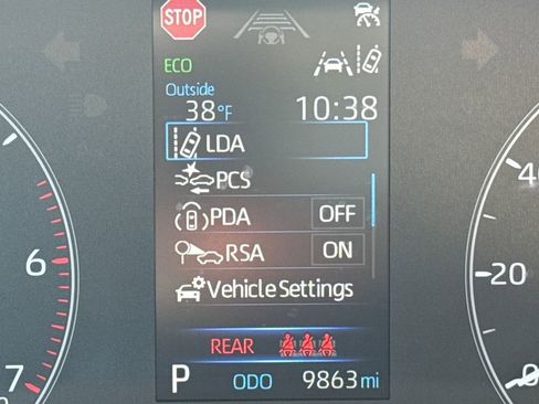 Used 2025 Toyota Corolla LE image 17