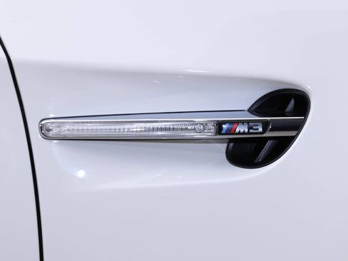 Used 2013 BMW M3 Coupe image 32