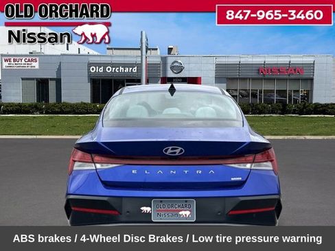 Used 2024 Hyundai Elantra Limited FWD image 7