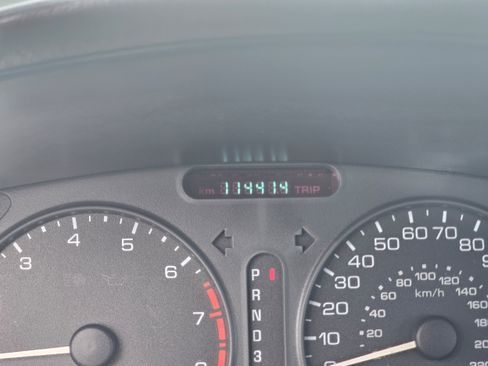 Used 2000 Oldsmobile Intrigue GL FWD image 14