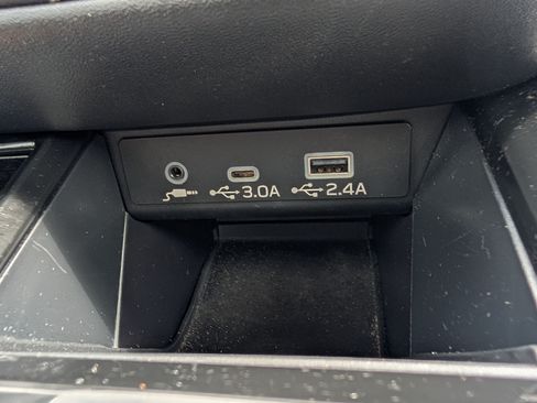 Used 2024 Subaru Outback Limited AWD/4WD image 33