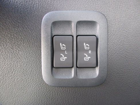 New 2026 Lexus TX 500h AWD image 57