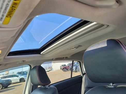 Used 2017 Subaru Crosstrek 2.0i Limited image 35