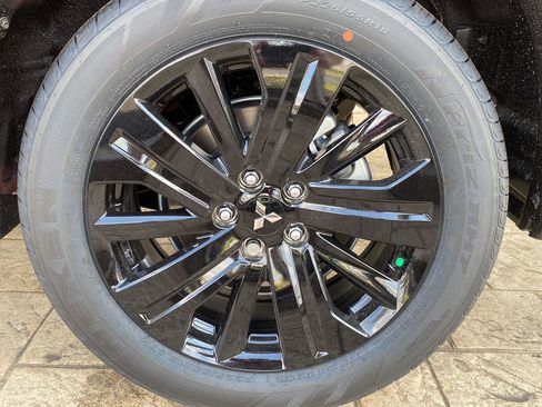 New 2026 Mitsubishi Outlander Sport LE image 11