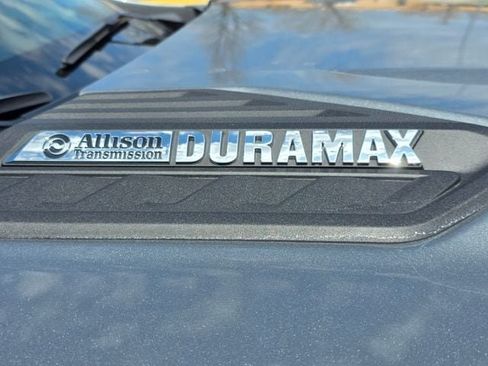 Used 2025 Chevrolet Silverado 2500 High Country w/ Technology Package AWD/4WD image 7