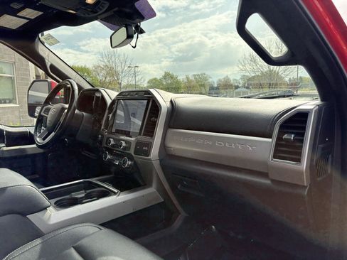 Used 2022 Ford F250 Lariat w/ Lariat Ultimate Package AWD/4WD image 22