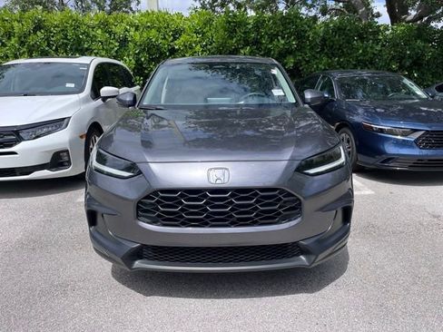 Used 2024 Honda HR-V LX image 2