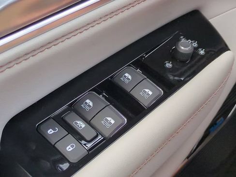 New 2026 Jeep Grand Wagoneer L Summit AWD/4WD image 25