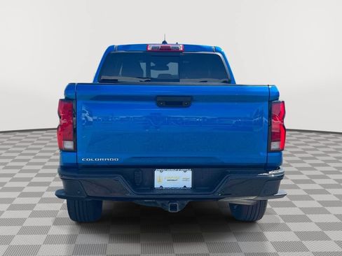 Used 2023 Chevrolet Colorado Z71 w/ Z71 Convenience Package 2 AWD/4WD image 6