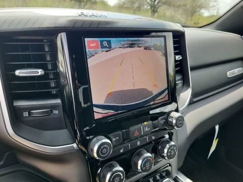 New 2026 RAM 1500 4x4 Crew Cab image 22