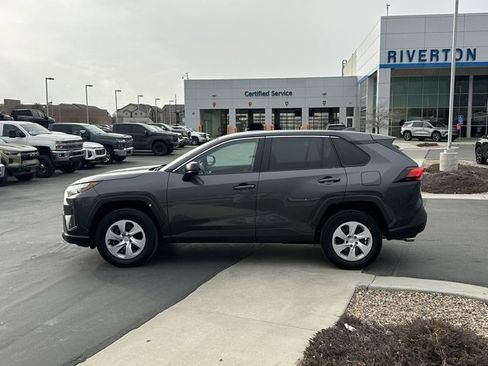 Used 2025 Toyota RAV4 LE image 21