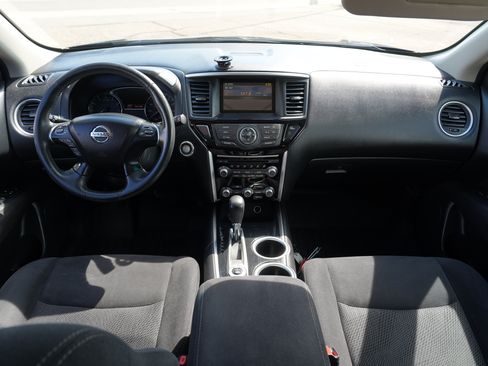 Used 2016 Nissan Pathfinder SV AWD/4WD image 28