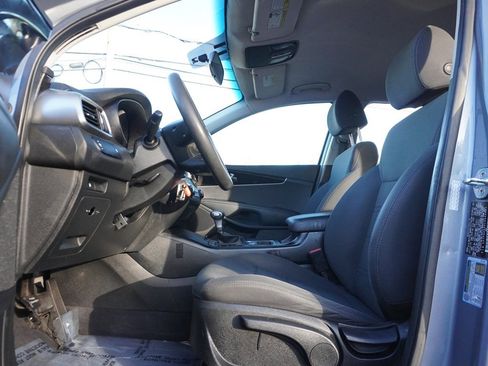 Used 2020 Kia Sorento L image 28