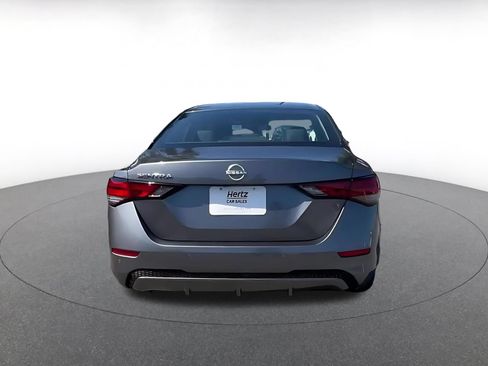 Used 2025 Nissan Sentra S FWD image 10