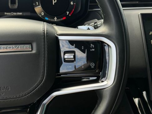 Used 2023 Land Rover Range Rover Sport SE image 15