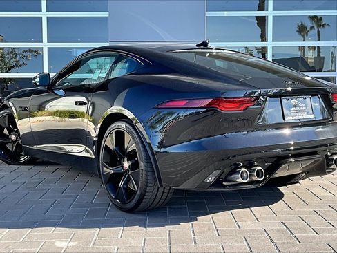 Used 2022 Jaguar F-TYPE Coupe image 12