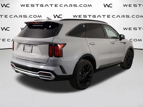 Used 2022 Kia Sorento SX FWD image 47