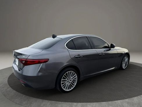 Used 2017 Alfa Romeo Giulia Ti w/ TI Performance Package image 13