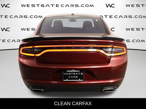 Used 2020 Dodge Charger SXT w/ Blacktop Package image 4