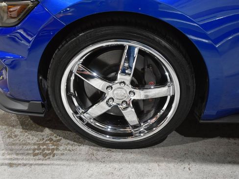 Used 2017 Ford Mustang GT w/ GT Performance Package RWD image 38