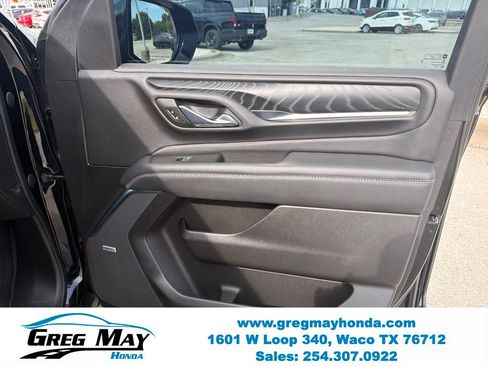 Used 2022 GMC Yukon Denali RWD image 35